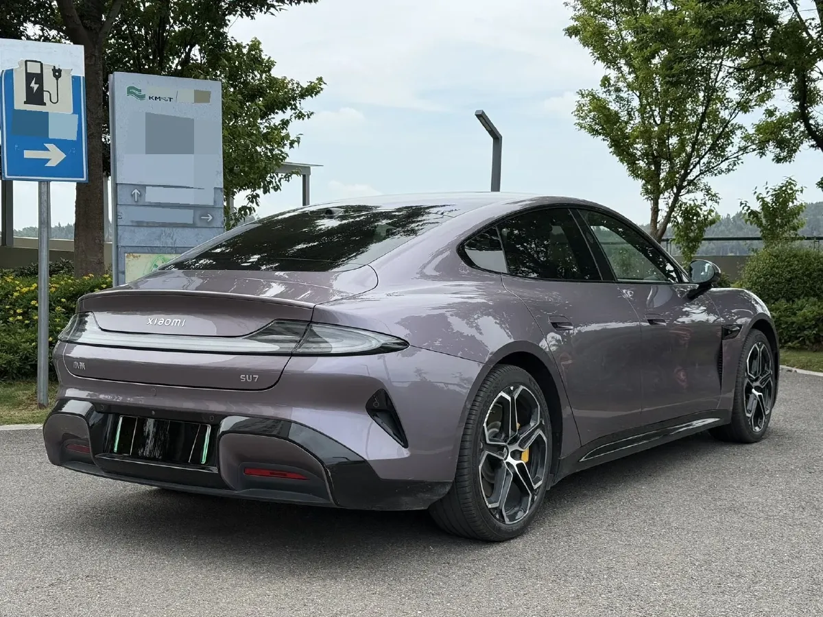 2024 MI SU7 BEV 73.6KWH,autocango,china used car exporter,china ev exporter,chinese used car exporter,chinese used ev exporter