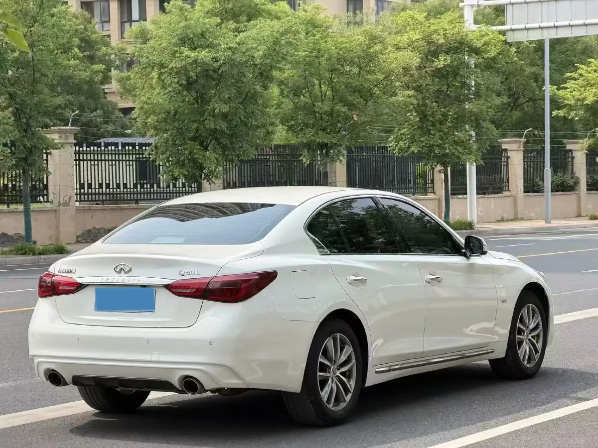 2018 MAXUS G10 2.0T 224HP L4 6AT,autocango,china used car exporter,china ev exporter,chinese used car exporter,chinese used ev exporter