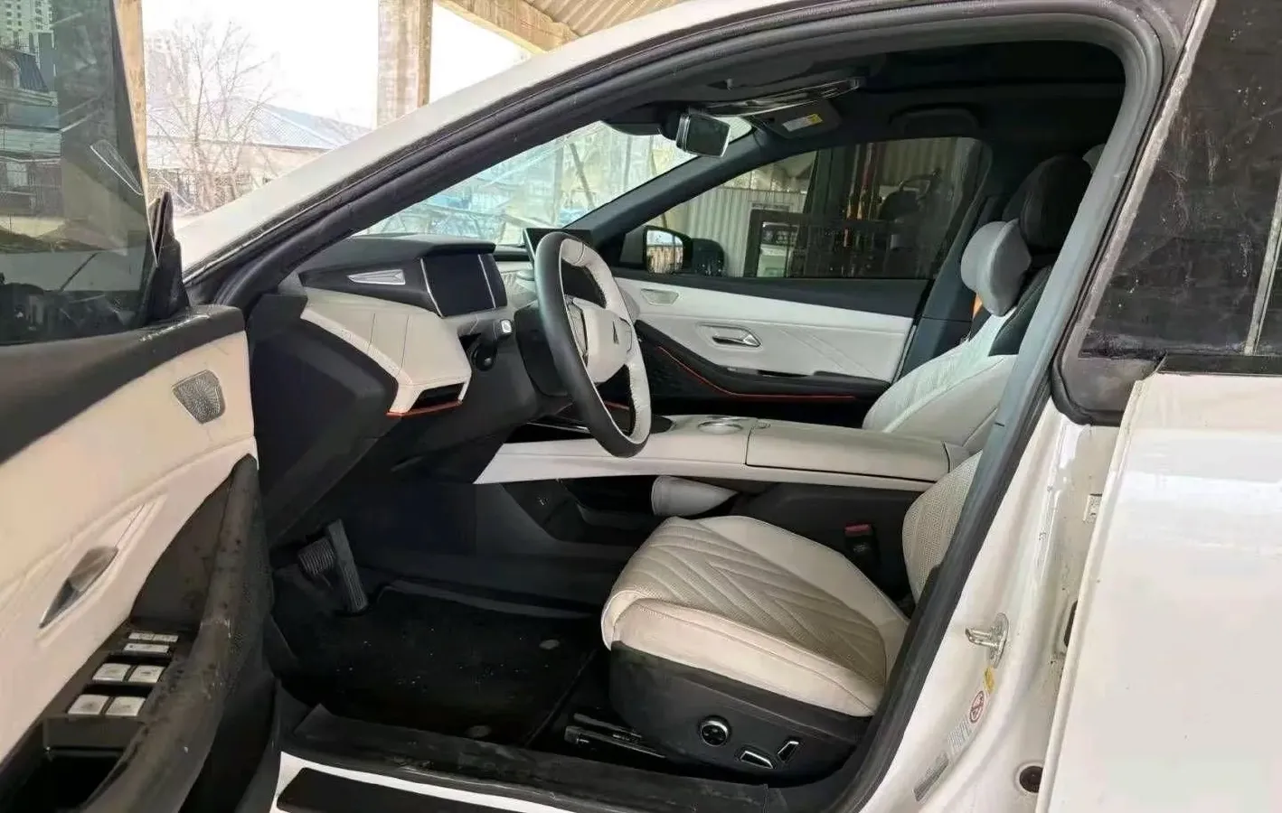 2023 Deepal SL03 1.5L 95HP L4 REEV 18.99KWH,autocango,china used car exporter,china ev exporter,chinese used car exporter,chinese used ev exporter