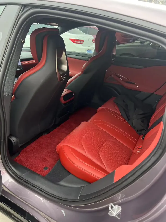 2024 MI SU7 BEV 94.3KWH,autocango,china used car exporter,china ev exporter,chinese used car exporter,chinese used ev exporter