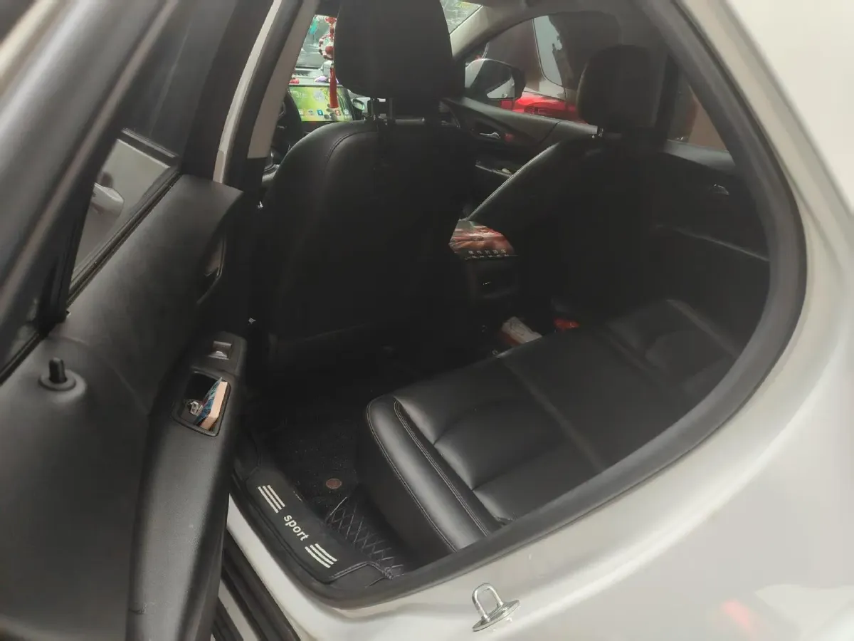 2021 Chevrolet Equinox 1.5T 169HP L4 6AT,autocango,china used car exporter,china ev exporter,chinese used car exporter,chinese used ev exporter