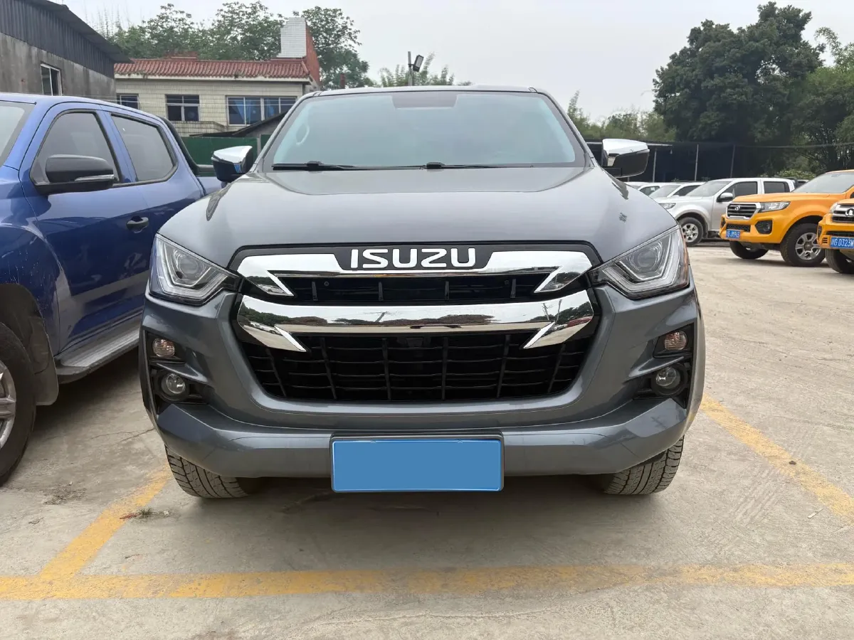 2021 Isuzu D-MAX 1.9T 163HP L4 6AT,autocango,china used car exporter,china ev exporter,chinese used car exporter,chinese used ev exporter