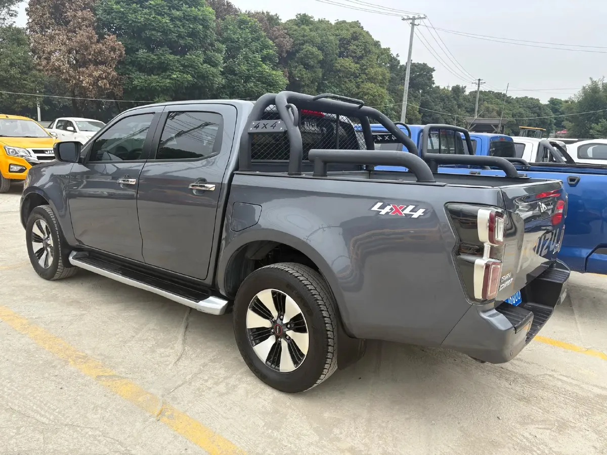 2021 Isuzu D-MAX 1.9T 163HP L4 6AT,autocango,china used car exporter,china ev exporter,chinese used car exporter,chinese used ev exporter