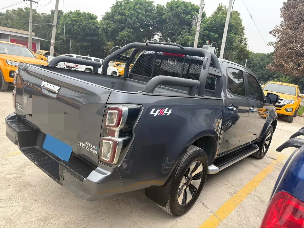 2021 Isuzu D-MAX 1.9T 163HP L4 6AT,autocango,china used car exporter,china ev exporter,chinese used car exporter,chinese used ev exporter
