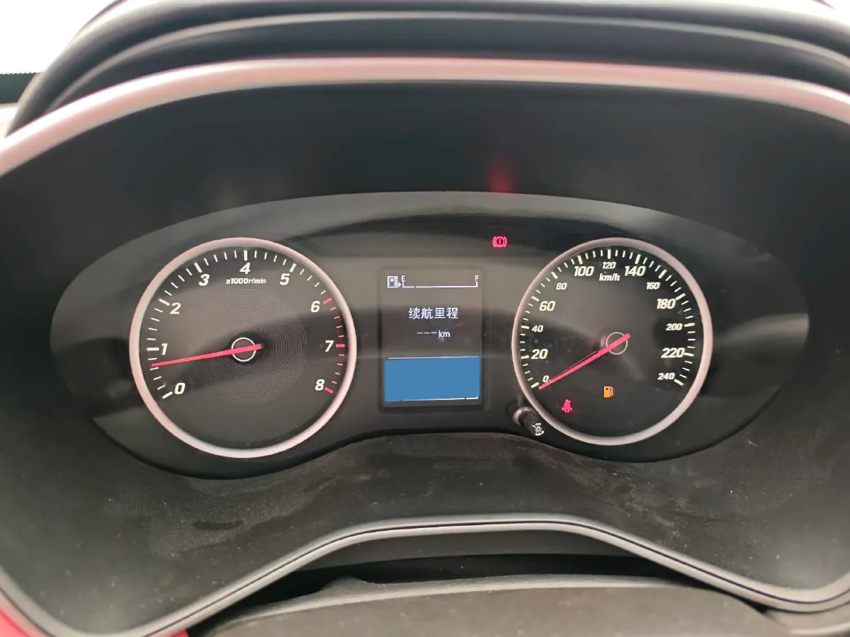 2019 BaoJun 530 1.5T 150HP L4 6MT,autocango,china used car exporter,china ev exporter,chinese used car exporter,chinese used ev exporter