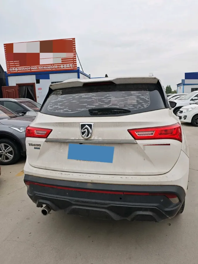 2019 BaoJun 530 1.5T 150HP L4 6MT,autocango,china used car exporter,china ev exporter,chinese used car exporter,chinese used ev exporter
