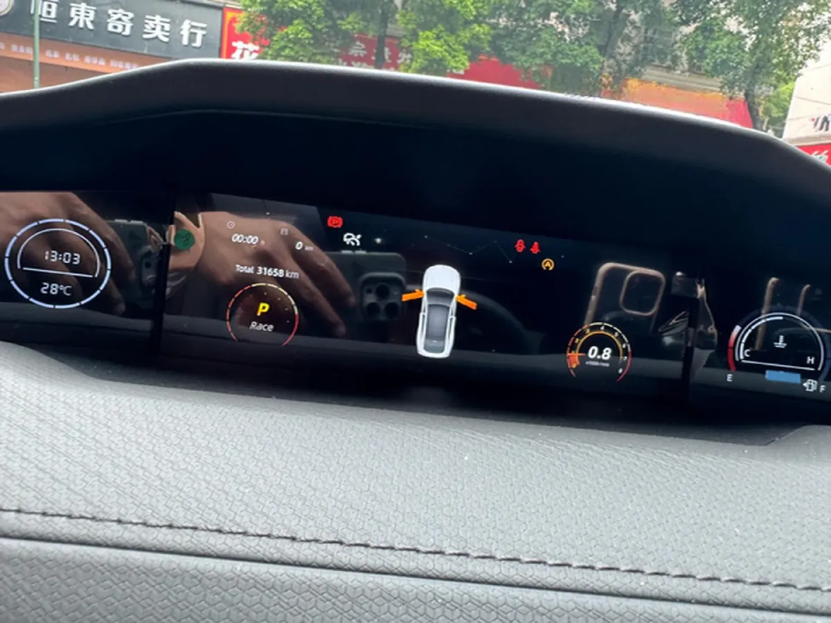 2022 ChangAn UNI-V 1.5T 188HP L4 7DCT,autocango,china used car exporter,china ev exporter,chinese used car exporter,chinese used ev exporter
