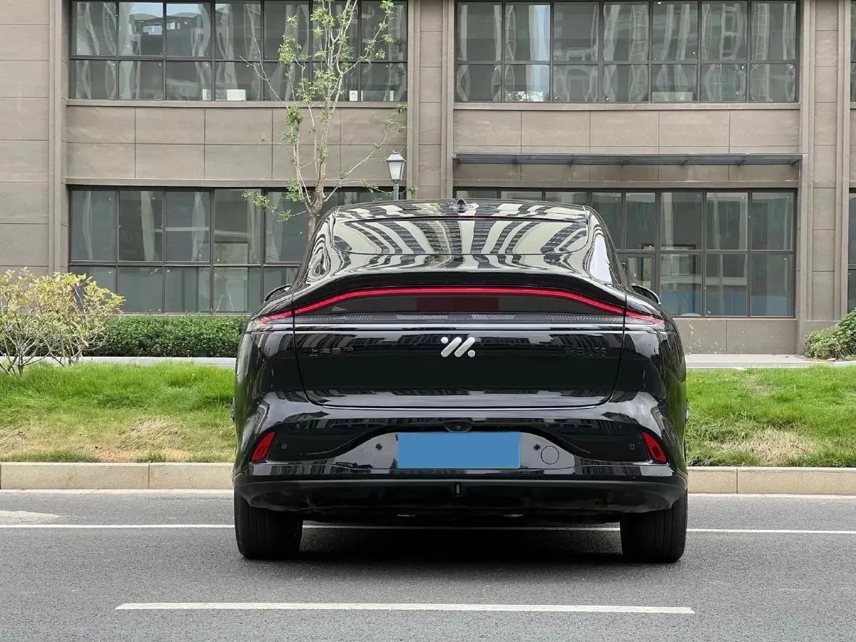 2025 IM LS6 BEV 75KWH,autocango,china used car exporter,china ev exporter,chinese used car exporter,chinese used ev exporter