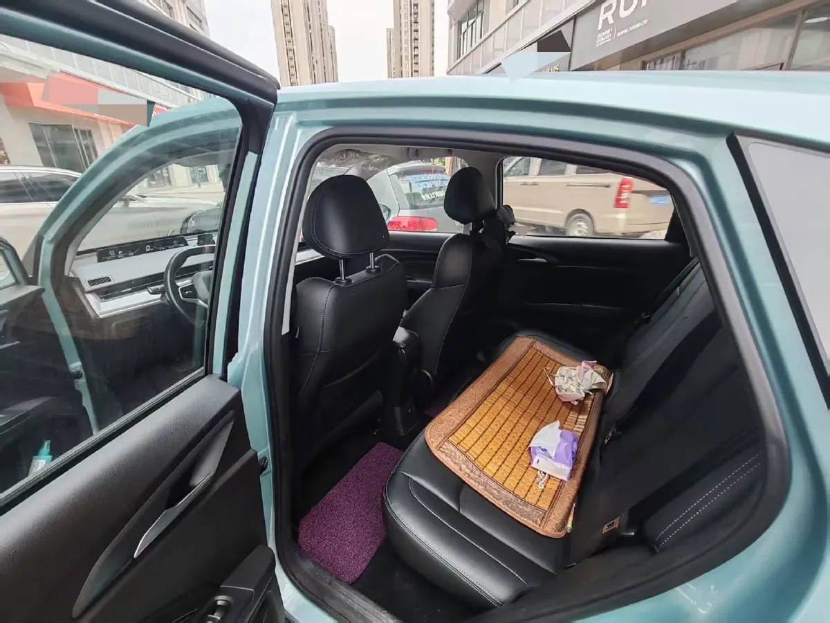 2022 ChangAn Oshan X7 Plus 1.5T 188HP L4 7DCT,autocango,china used car exporter,china ev exporter,chinese used car exporter,chinese used ev exporter
