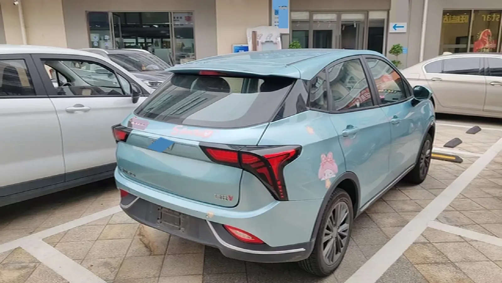 2022 ChangAn Oshan X7 Plus 1.5T 188HP L4 7DCT,autocango,china used car exporter,china ev exporter,chinese used car exporter,chinese used ev exporter