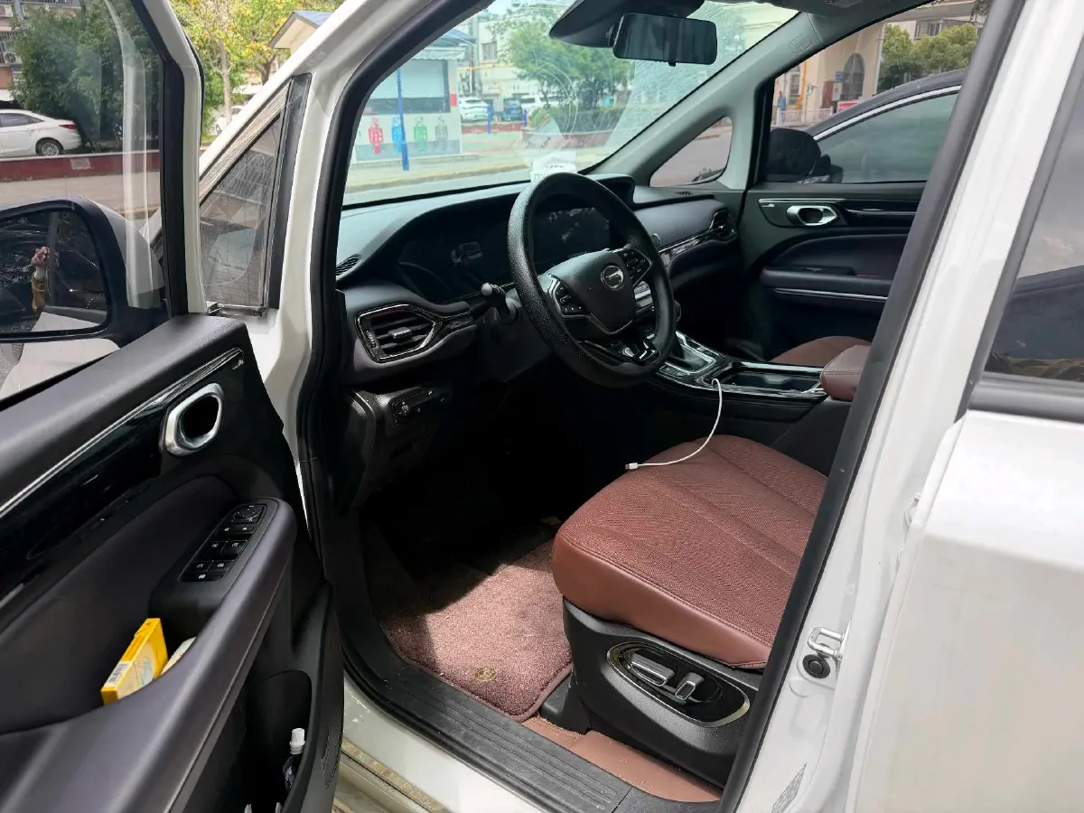2024 GAC Trumpchi M6 1.5T 177HP L4 7DCT,autocango,china used car exporter,china ev exporter,chinese used car exporter,chinese used ev exporter
