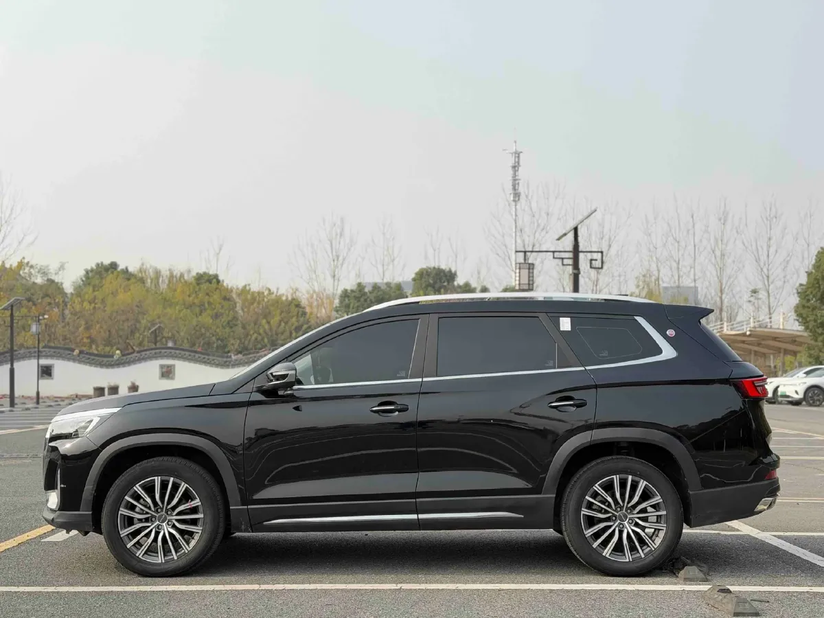 2021 Jetour X90 Plus 1.6T 197HP L4 7DCT,autocango,china used car exporter,china ev exporter,chinese used car exporter,chinese used ev exporter