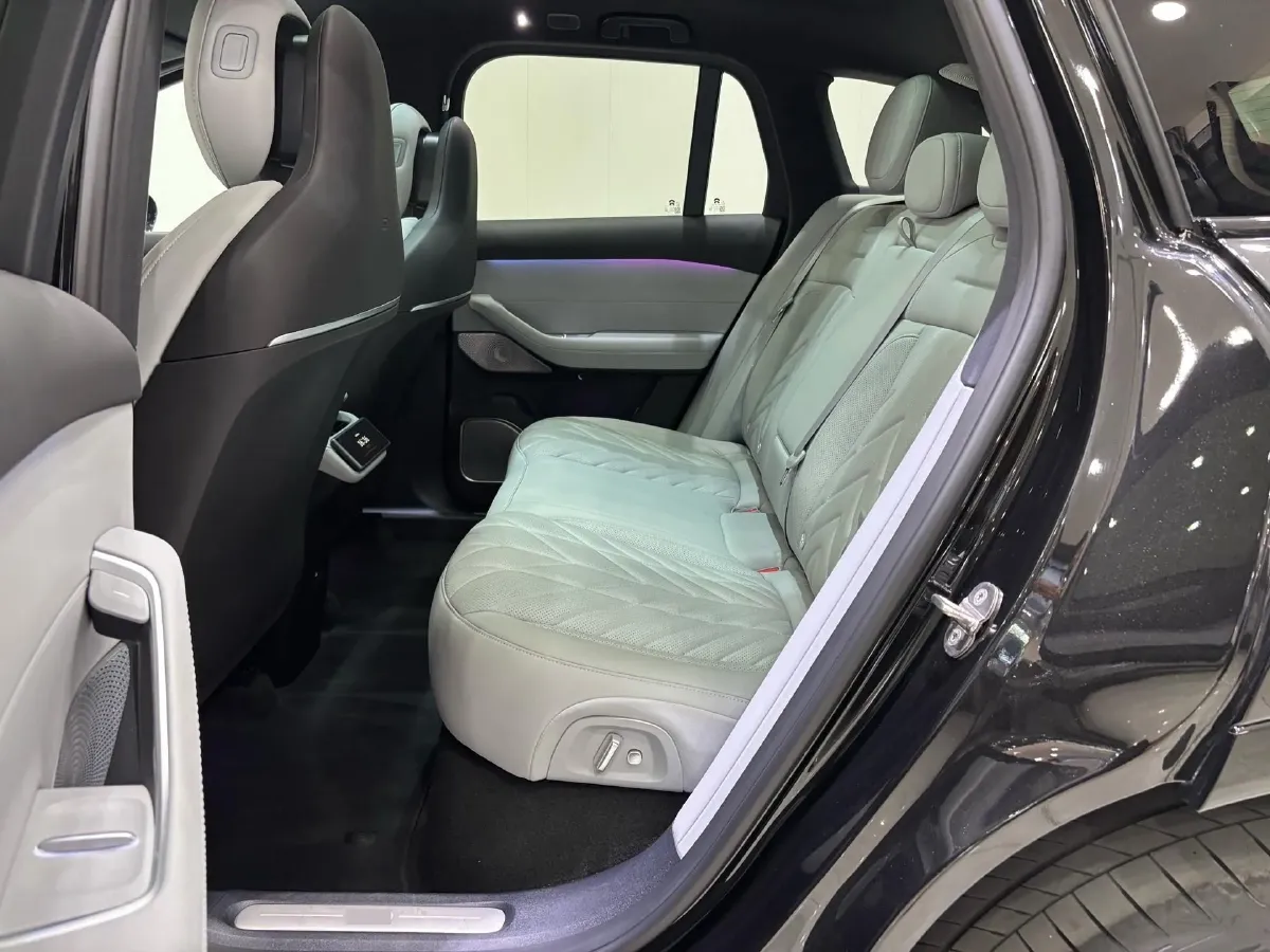 2025 NIO ES6 BEV,autocango,china used car exporter,china ev exporter,chinese used car exporter,chinese used ev exporter