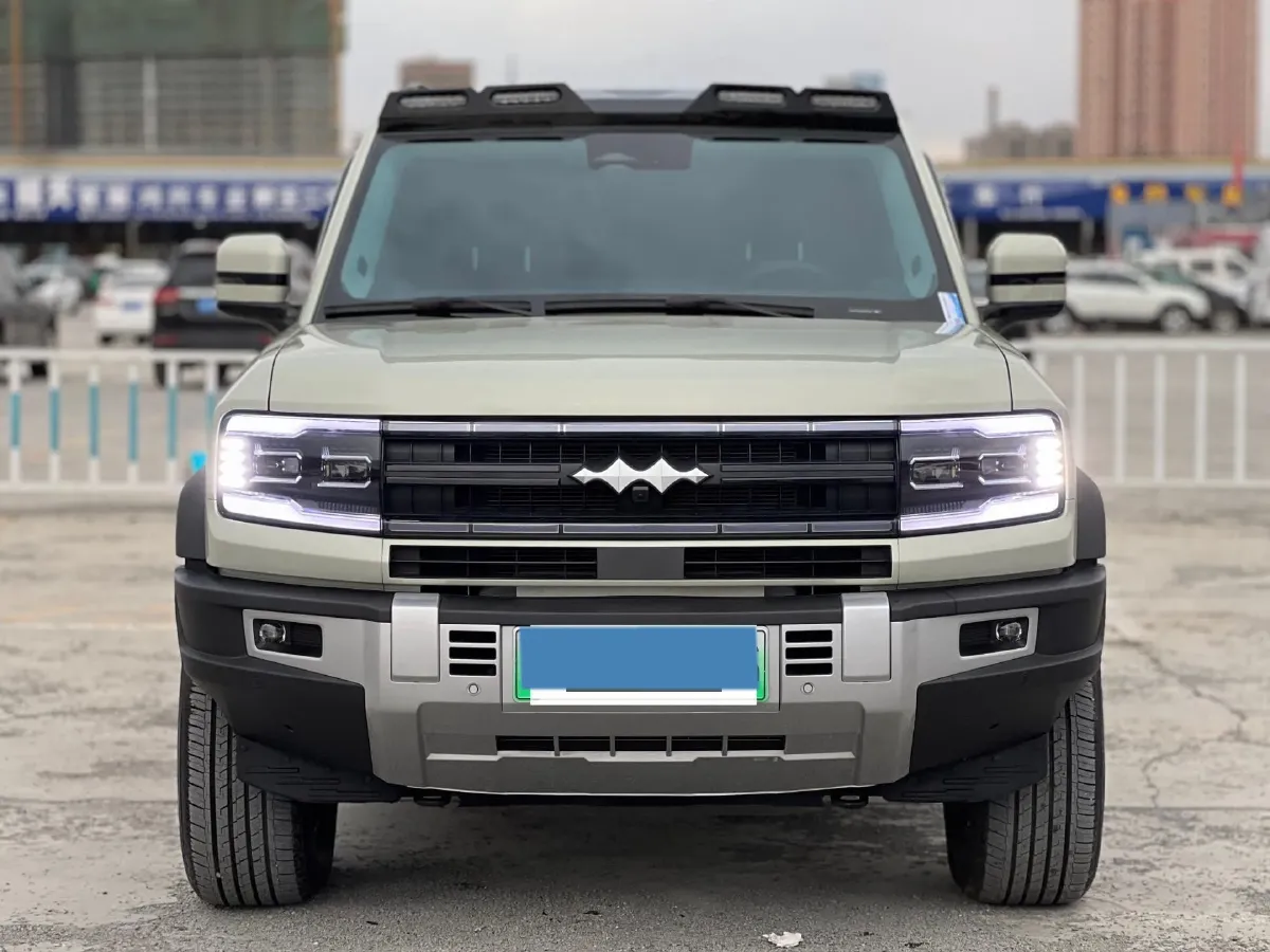 2023 FangChengBao Bao 5 1.5T 194HP L4 E-CVT PHEV 31.8KWH,autocango,china used car exporter,china ev exporter,chinese used car exporter,chinese used ev exporter