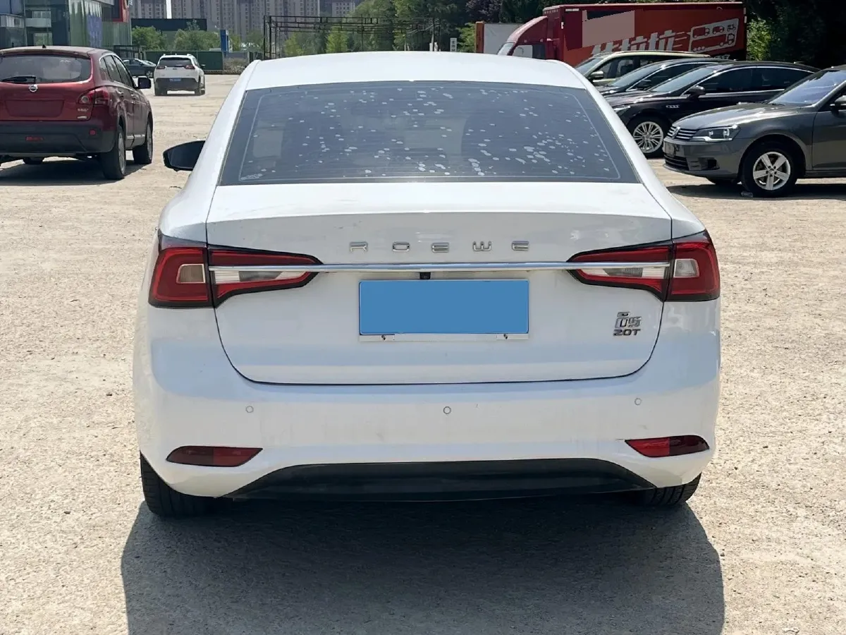 2019 Roewe i5 1.5T 169HP L4 7DCT,autocango,china used car exporter,china ev exporter,chinese used car exporter,chinese used ev exporter