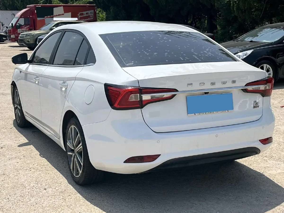 2019 Roewe i5 1.5T 169HP L4 7DCT,autocango,china used car exporter,china ev exporter,chinese used car exporter,chinese used ev exporter