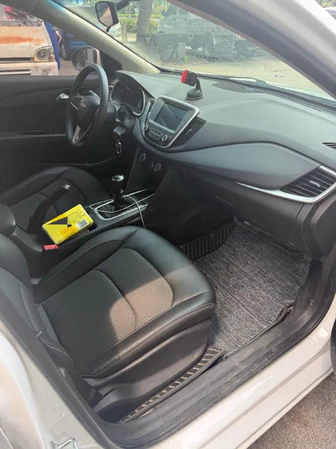 2019 Chevrolet Cavalier 1.5L 113HP L4 5MT,autocango,china used car exporter,china ev exporter,chinese used car exporter,chinese used ev exporter
