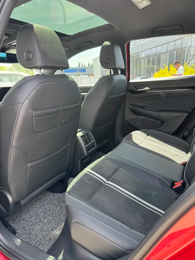 2021 Volkswagen Golf 1.4T 150HP L4 7DCT,autocango,china used car exporter,china ev exporter,chinese used car exporter,chinese used ev exporter