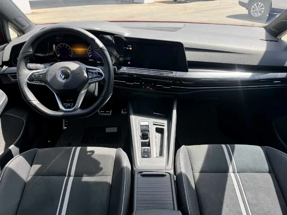 2021 Volkswagen Golf 1.4T 150HP L4 7DCT,autocango,china used car exporter,china ev exporter,chinese used car exporter,chinese used ev exporter