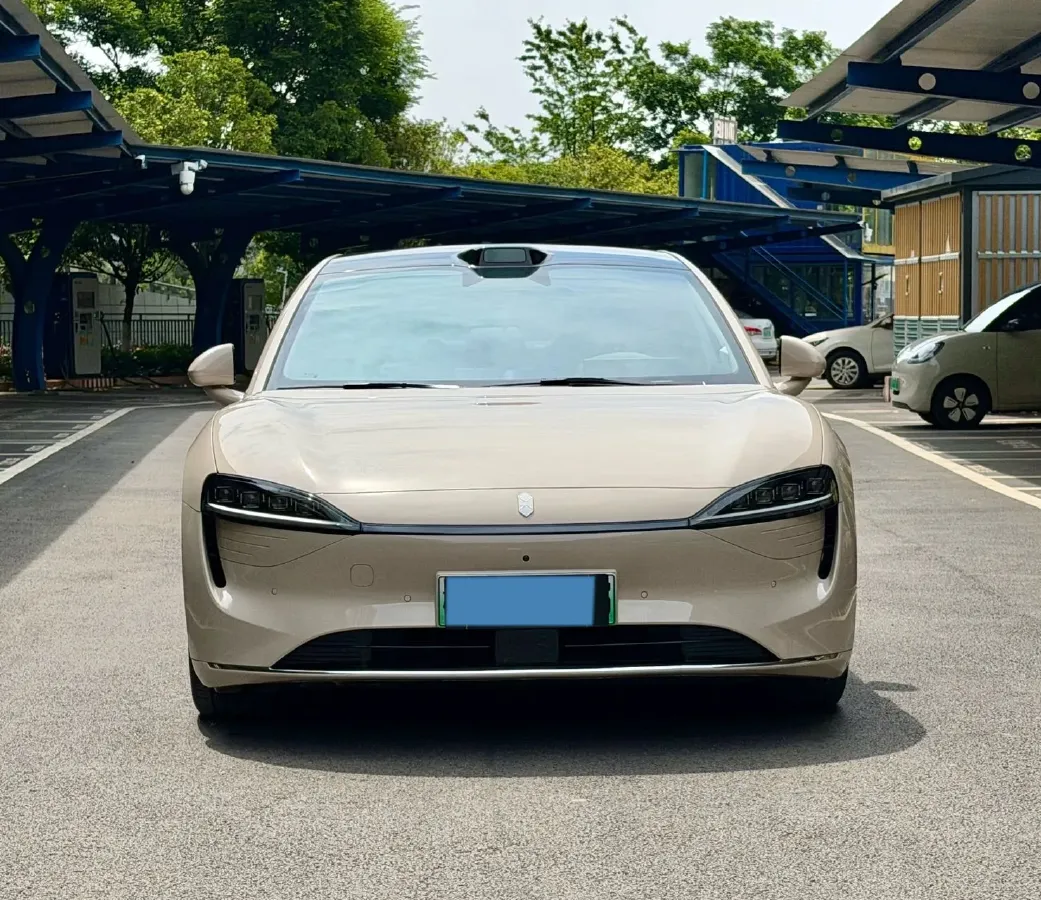 2025 Luxeed S7 BEV 100KWH,autocango,china used car exporter,china ev exporter,chinese used car exporter,chinese used ev exporter