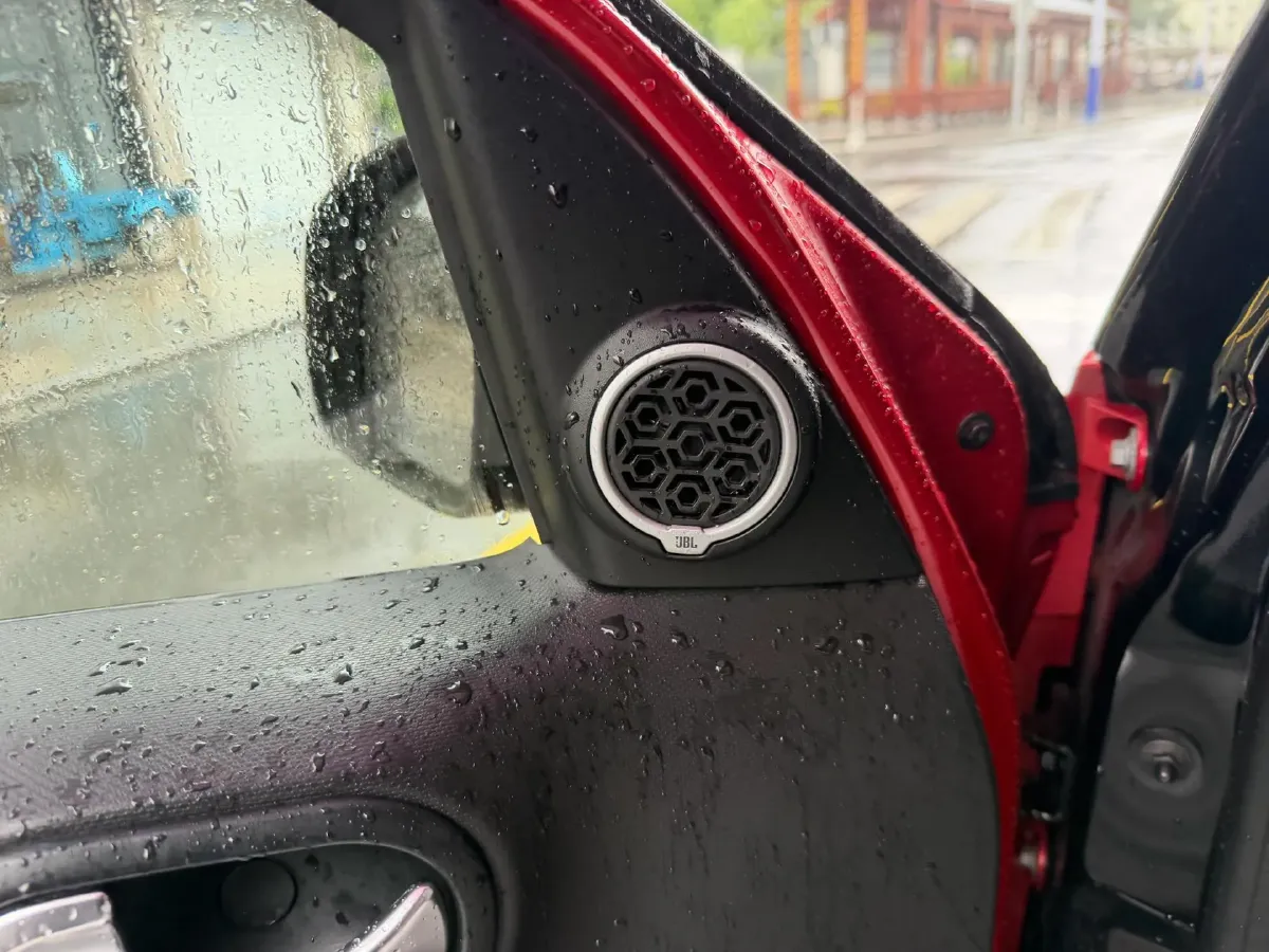 2016 Smart smart forfour 0.9T 90HP L3 6DCT,autocango,china used car exporter,china ev exporter,chinese used car exporter,chinese used ev exporter