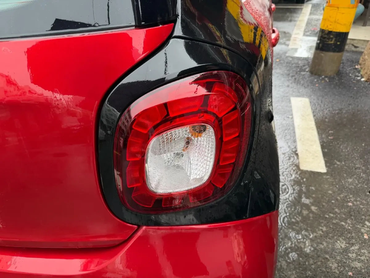 2016 Smart smart forfour 0.9T 90HP L3 6DCT,autocango,china used car exporter,china ev exporter,chinese used car exporter,chinese used ev exporter