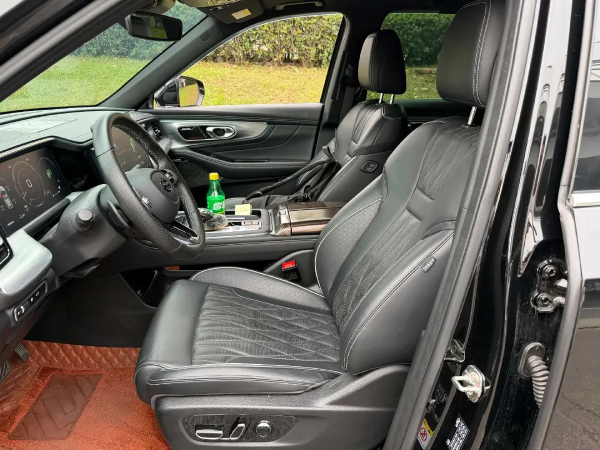 2022 GAC Trumpchi GS8 2.0T 252HP L4 8AT,autocango,china used car exporter,china ev exporter,chinese used car exporter,chinese used ev exporter