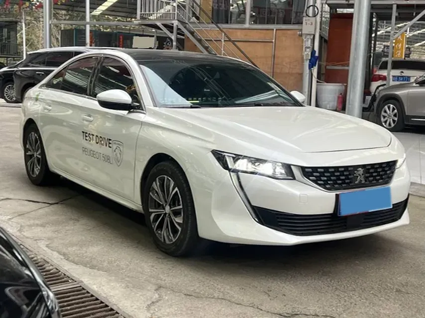 2022 Peugeot 508 1.6T 170HP L4 6AT,autocango,china used car exporter,china ev exporter,chinese used car exporter,chinese used ev exporter