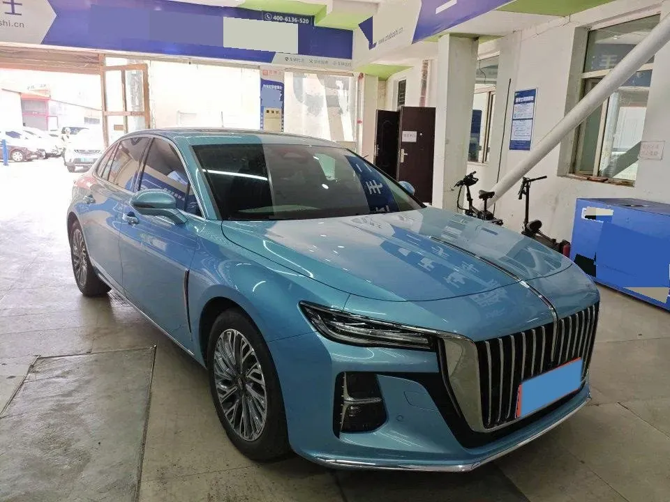 2023 HongQi H5 2.0T 224HP L4 8AT,autocango,china used car exporter,china ev exporter,chinese used car exporter,chinese used ev exporter