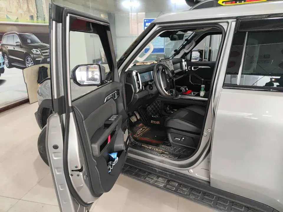 2023 Jetour Traveller 2.0T 254HP L4 7DCT,autocango,china used car exporter,china ev exporter,chinese used car exporter,chinese used ev exporter
