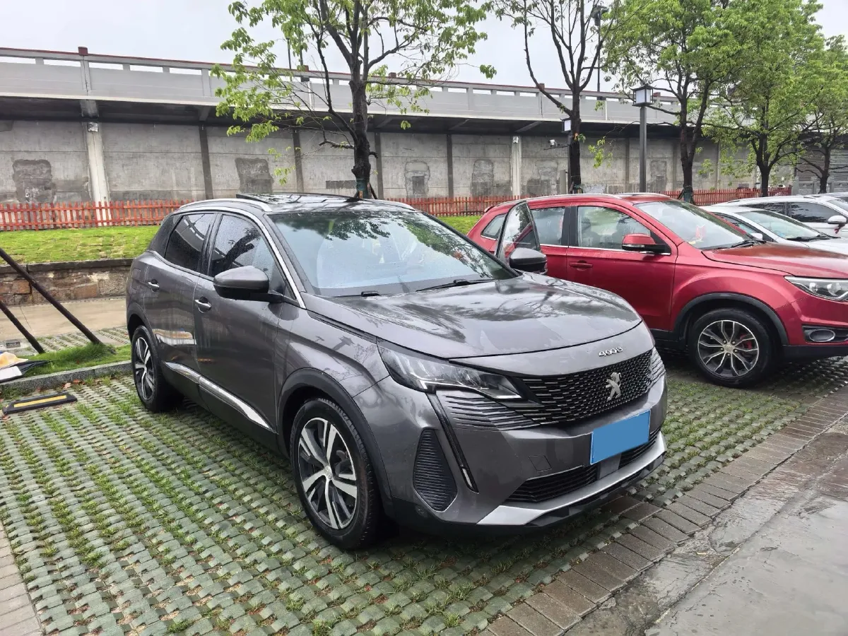 2022 Peugeot 4008 1.8T 211HP L4 8AT,autocango,china used car exporter,china ev exporter,chinese used car exporter,chinese used ev exporter