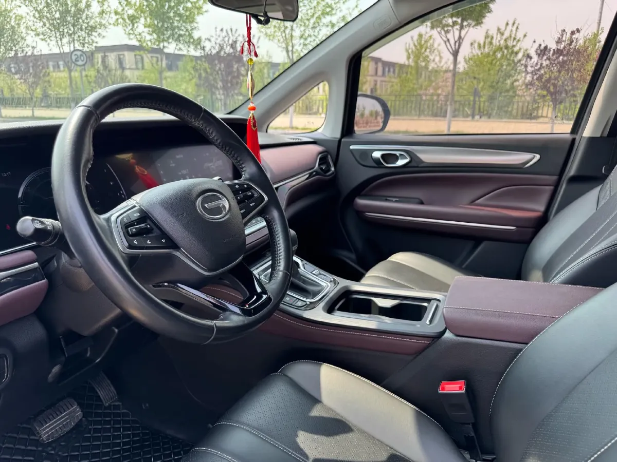 2021 GAC Trumpchi M6 1.5T 169HP L4 7DCT,autocango,china used car exporter,china ev exporter,chinese used car exporter,chinese used ev exporter