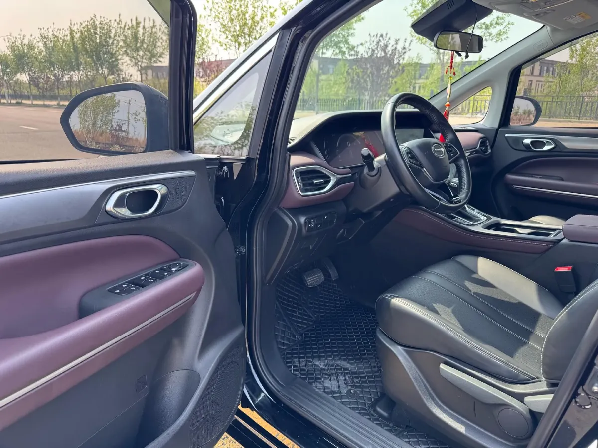 2021 GAC Trumpchi M6 1.5T 169HP L4 7DCT,autocango,china used car exporter,china ev exporter,chinese used car exporter,chinese used ev exporter