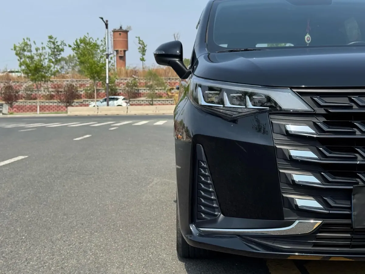 2021 GAC Trumpchi M6 1.5T 169HP L4 7DCT,autocango,china used car exporter,china ev exporter,chinese used car exporter,chinese used ev exporter