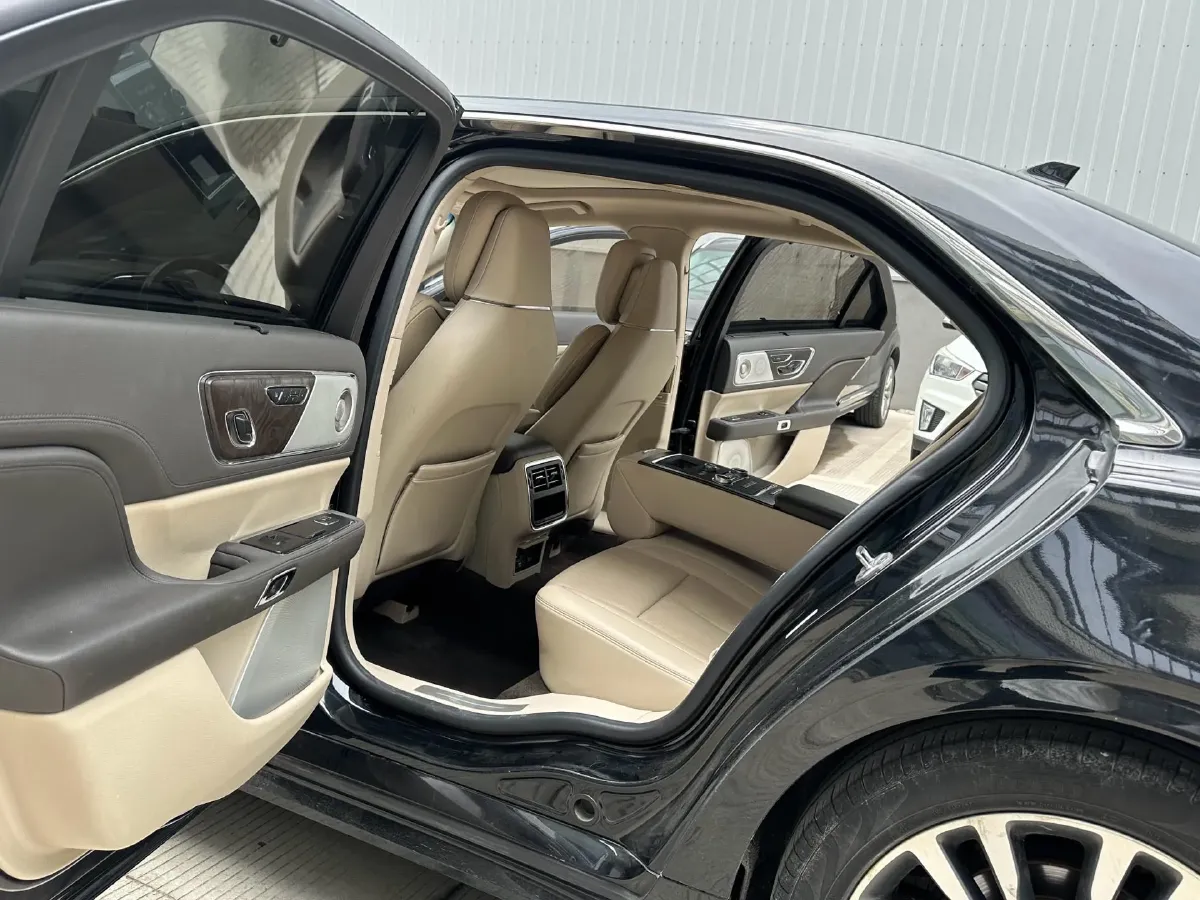 2018 Lincoln Continental 3.0T 378HP V6 6AT,autocango,china used car exporter,china ev exporter,chinese used car exporter,chinese used ev exporter