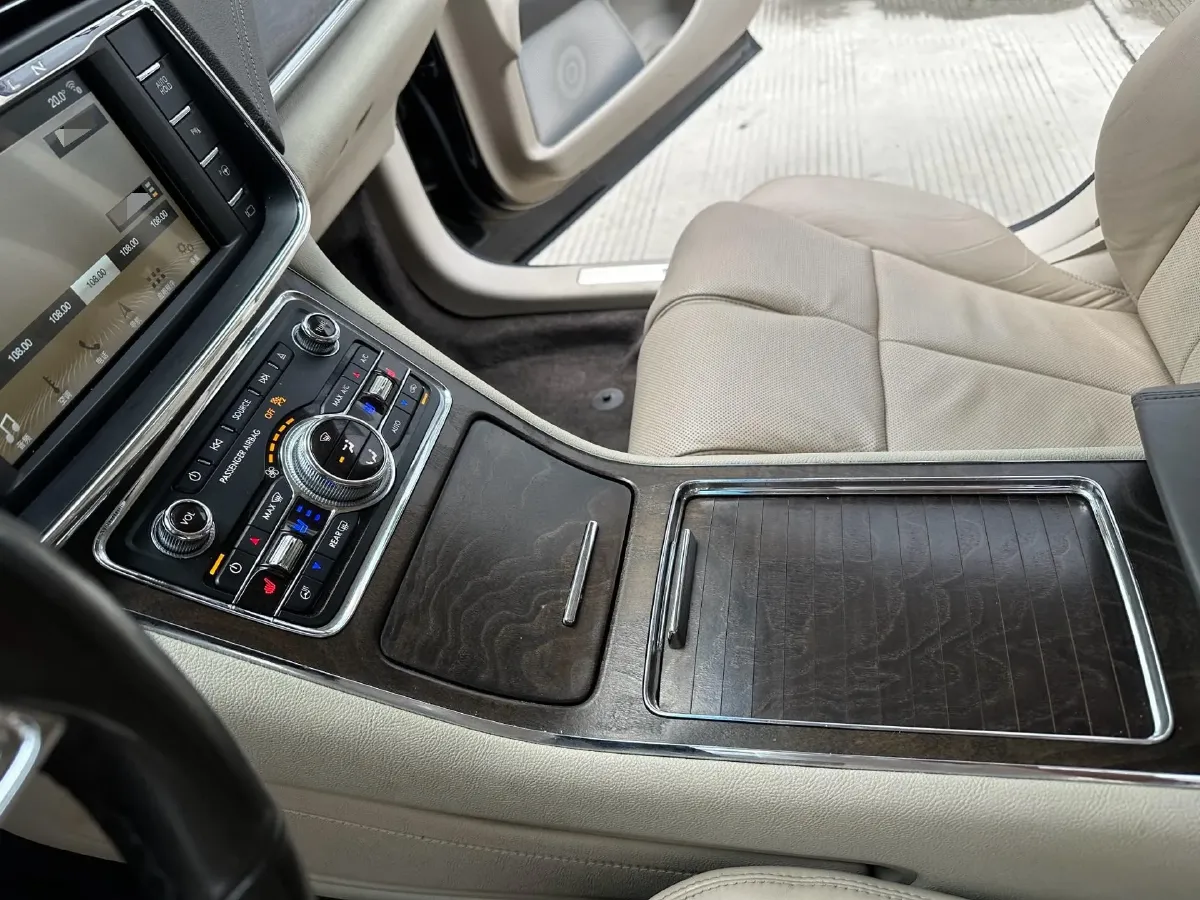 2018 Lincoln Continental 3.0T 378HP V6 6AT,autocango,china used car exporter,china ev exporter,chinese used car exporter,chinese used ev exporter