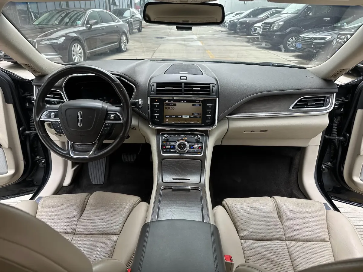 2018 Lincoln Continental 3.0T 378HP V6 6AT,autocango,china used car exporter,china ev exporter,chinese used car exporter,chinese used ev exporter