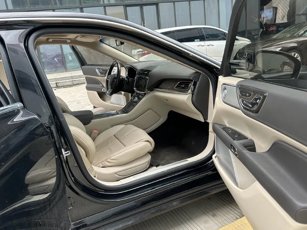 2018 Lincoln Continental 3.0T 378HP V6 6AT,autocango,china used car exporter,china ev exporter,chinese used car exporter,chinese used ev exporter