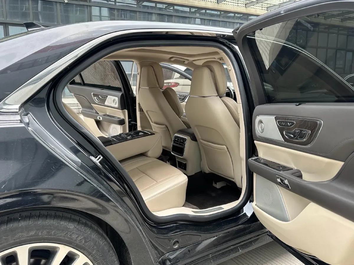 2018 Lincoln Continental 3.0T 378HP V6 6AT,autocango,china used car exporter,china ev exporter,chinese used car exporter,chinese used ev exporter