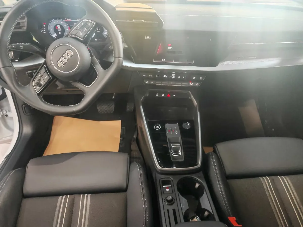 2022 Audi A3 1.4T 150HP L4 7DCT,autocango,china used car exporter,china ev exporter,chinese used car exporter,chinese used ev exporter