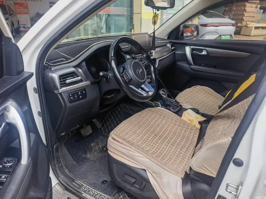 2018 Kia Sportage R 2.0L 160HP L4 6AT,autocango,china used car exporter,china ev exporter,chinese used car exporter,chinese used ev exporter