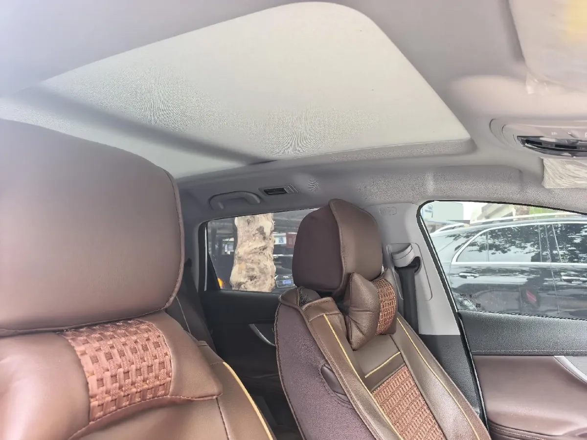 2022 Chery Tiggo 8 PRO 1.6T 197HP L4 7DCT,autocango,china used car exporter,china ev exporter,chinese used car exporter,chinese used ev exporter