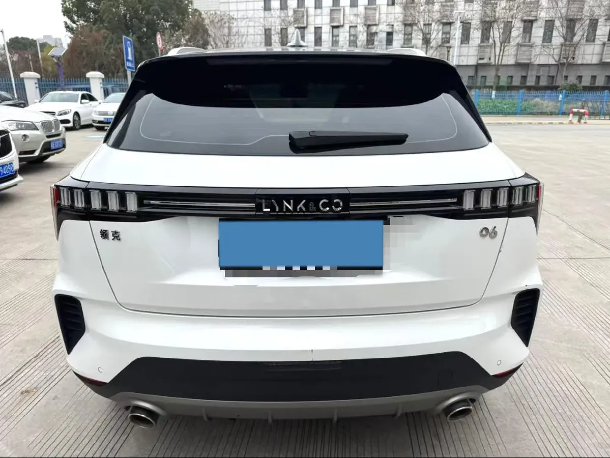 2023 LYNK&CO 06 1.5T 181HP L4 7DCT,autocango,china used car exporter,china ev exporter,chinese used car exporter,chinese used ev exporter