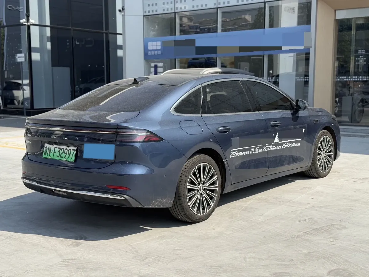 2025 Geely Galaxy A7 1.5L 112HP L4 1DHT PHEV,autocango,china used car exporter,china ev exporter,chinese used car exporter,chinese used ev exporter