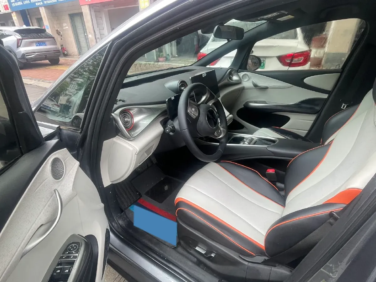 2021 Ford Escort 1.5L 122HP L3 6AT,autocango,china used car exporter,china ev exporter,chinese used car exporter,chinese used ev exporter