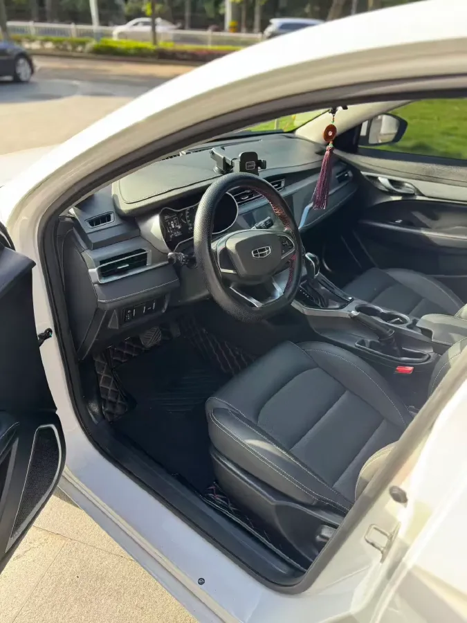 2020 Geely Emgrand 1.5L 109HP L4 CVT,autocango,china used car exporter,china ev exporter,chinese used car exporter,chinese used ev exporter