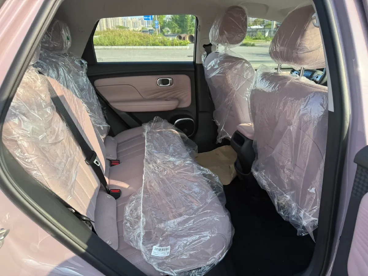 2025 Aion AION UT BEV,autocango,china used car exporter,china ev exporter,chinese used car exporter,chinese used ev exporter