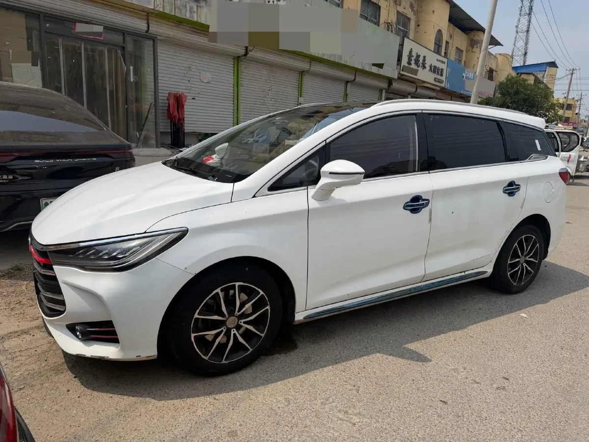 2017 BYD Song MAX 1.5T 154HP L4 6DCT,autocango,china used car exporter,china ev exporter,chinese used car exporter,chinese used ev exporter