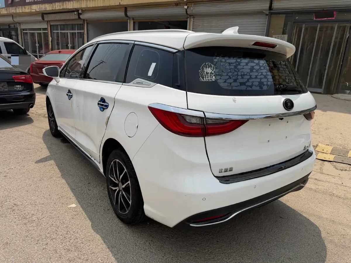 2017 BYD Song MAX 1.5T 154HP L4 6DCT,autocango,china used car exporter,china ev exporter,chinese used car exporter,chinese used ev exporter