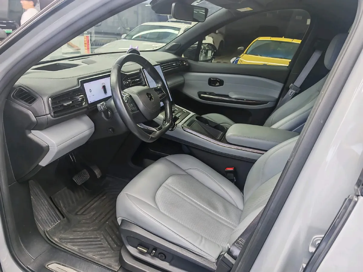 2020 Lexus NX 2.5L 155HP L4 E-CVT Hybrid,autocango,china used car exporter,china ev exporter,chinese used car exporter,chinese used ev exporter
